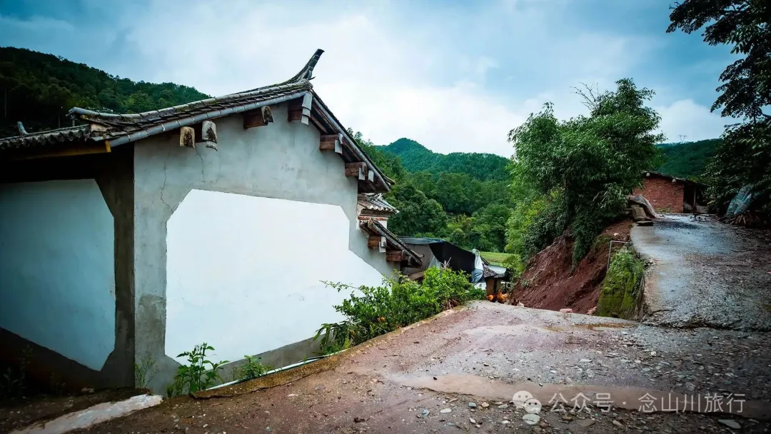 普洱景东大街镇三营村碱水组:哀牢山中茶叶与土陶写下的山野慢生活 - 第15张 - 念山川旅行 普洱景东大街镇三营村碱水组:哀牢山中茶叶与土陶写下的山野慢生活 - 第15张