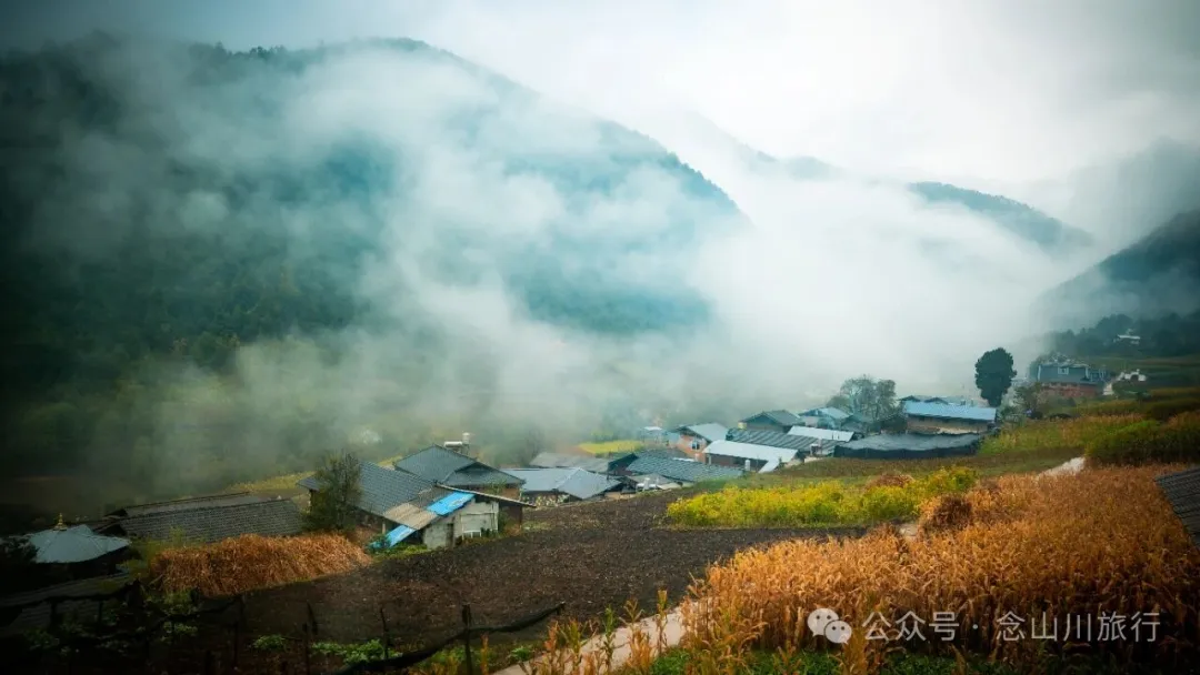巴珠村深秋的雨里，有别样的江南水墨印象 - 第1张