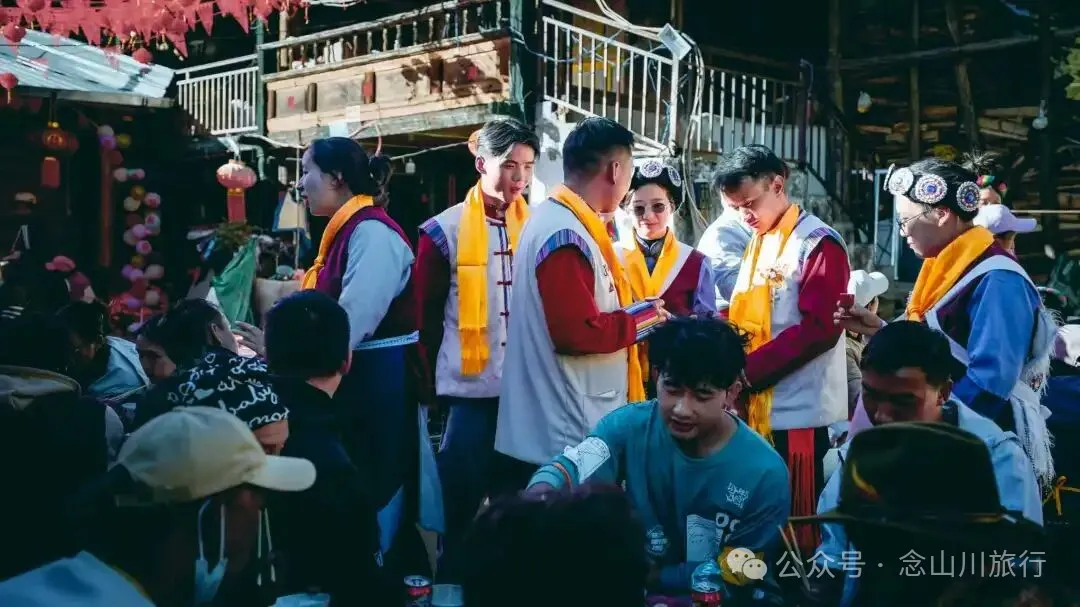 迪庆维西巴珠村石家本一场独特的藏族婚礼(人物服饰与宴席篇) - 第2张