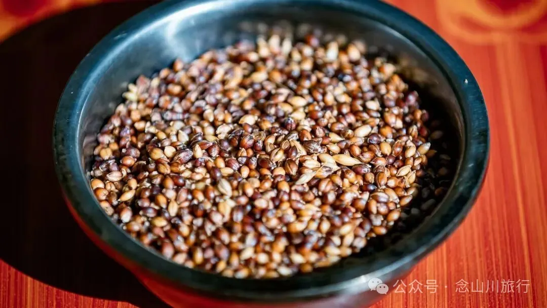 炒青稞和两岁半小男孩的“愿世界人民都安康” - 第4张