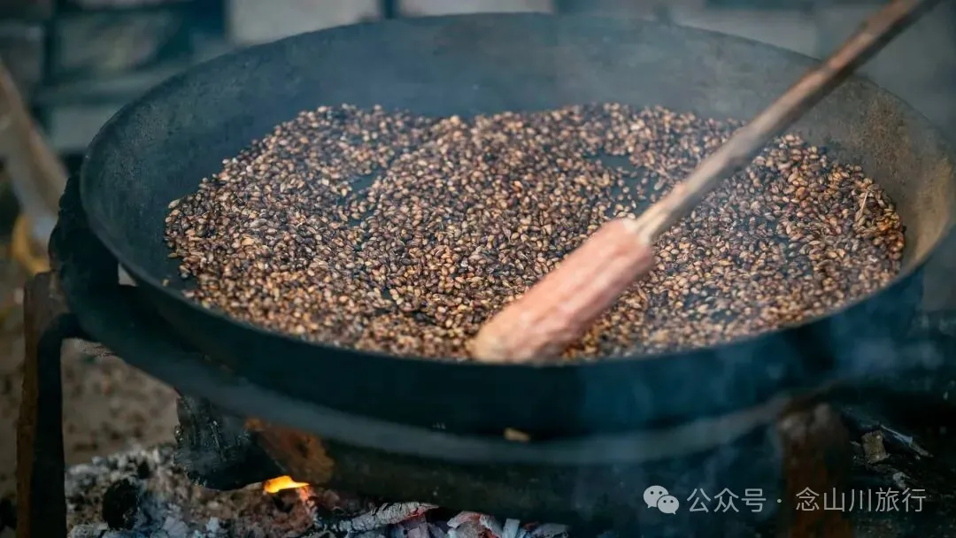 炒青稞和两岁半小男孩的“愿世界人民都安康” - 第6张