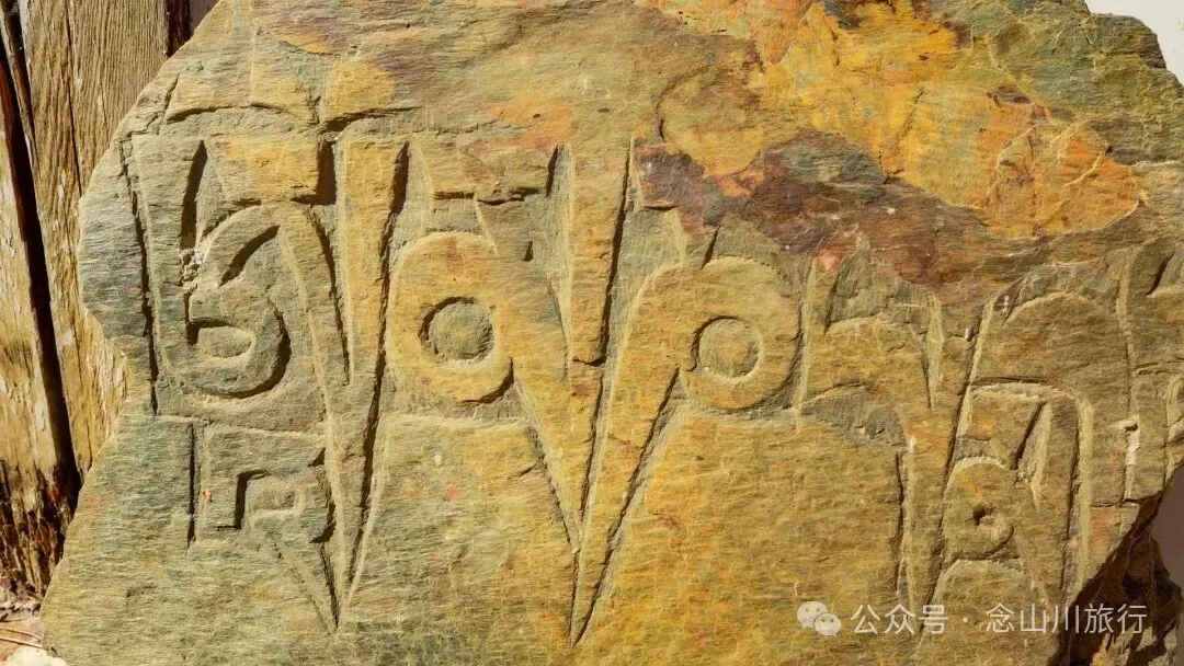 寻访藏传佛教寺庙达来寺，在未完工的殿堂里，遇见一座正在进行的信仰 - 第23张