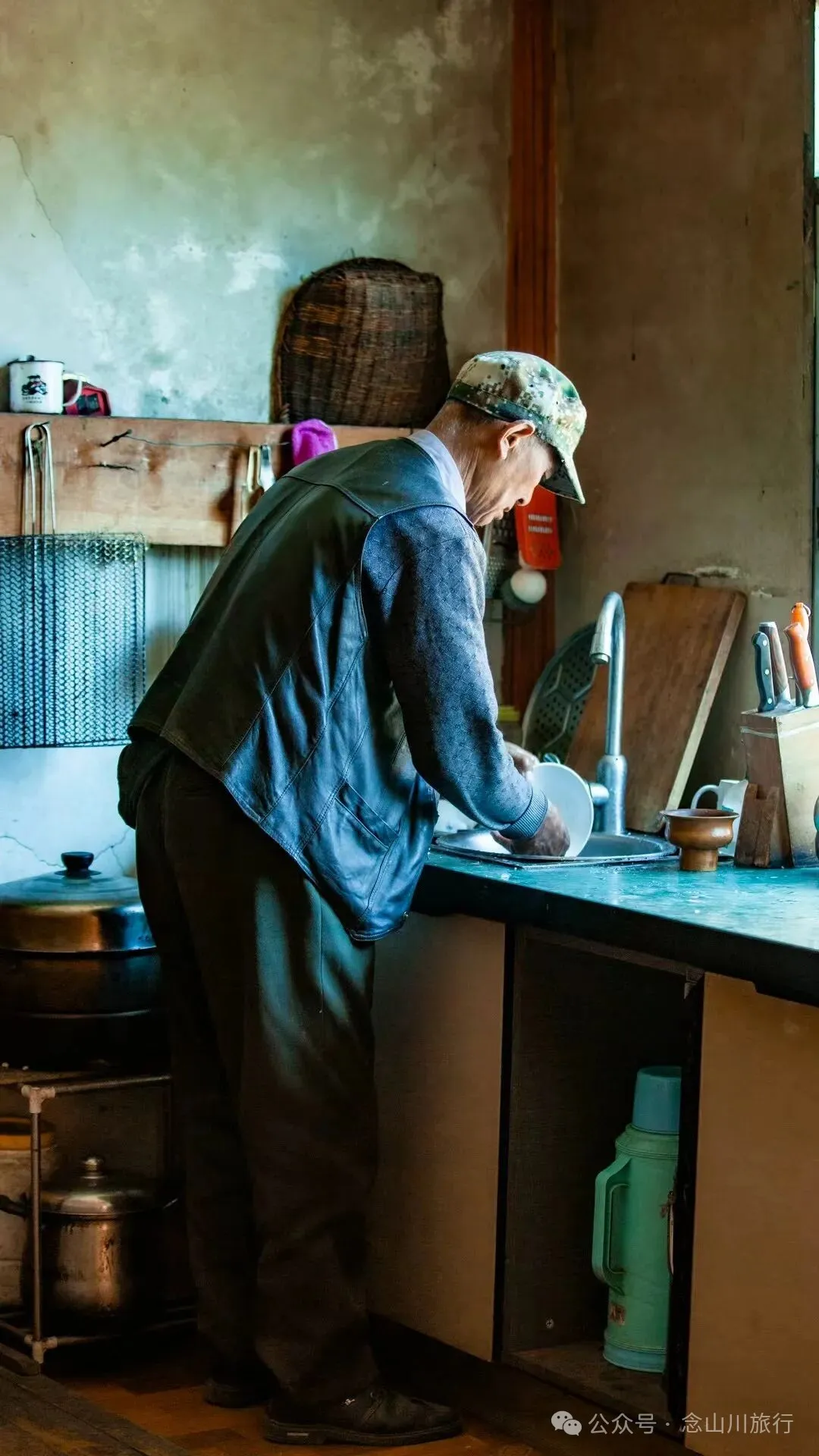 巴珠人物｜唱嘟传承人和庆文，为照顾家人放弃事业的退伍老兵 - 第12张