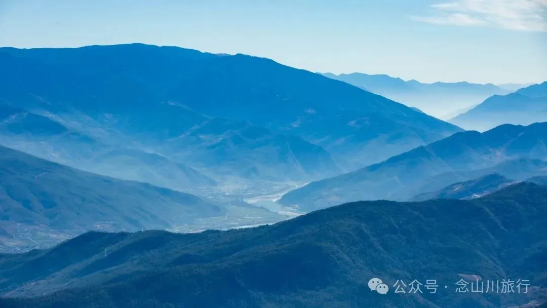 冬日小确幸：躺在遥望金沙江和塔城的山顶牧场晒一天太阳 - 第21张