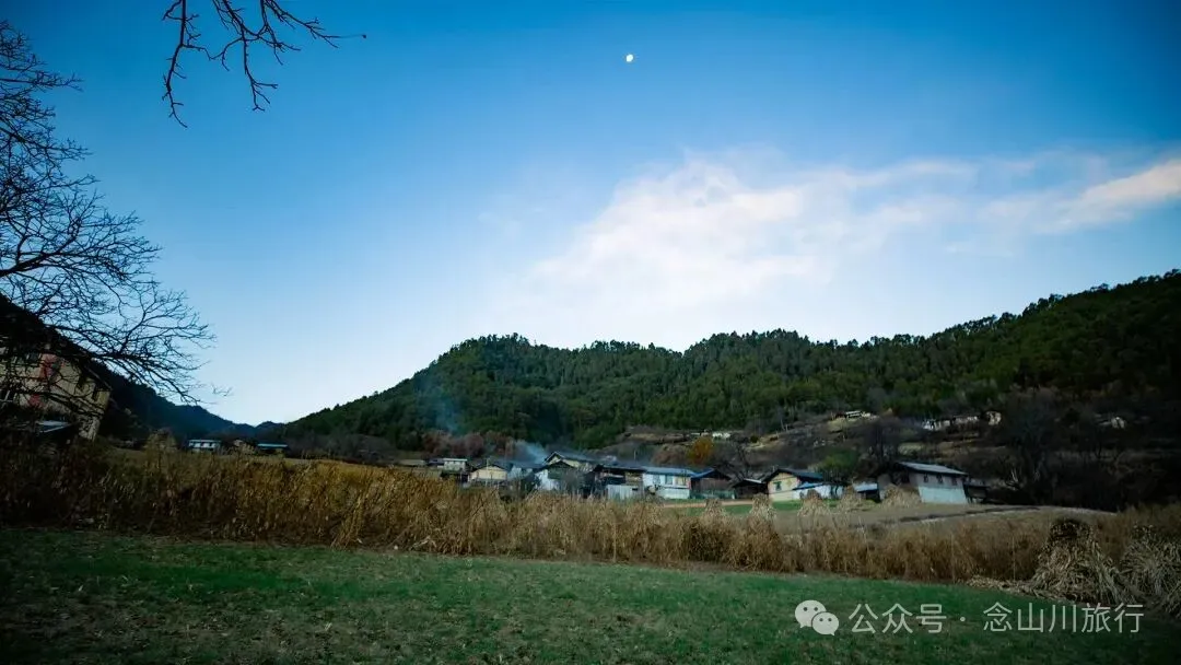 10公里翻山路的艰辛，结束于山顶牧场的小木屋——记徒步格瓦木大环线之旅 - 第6张
