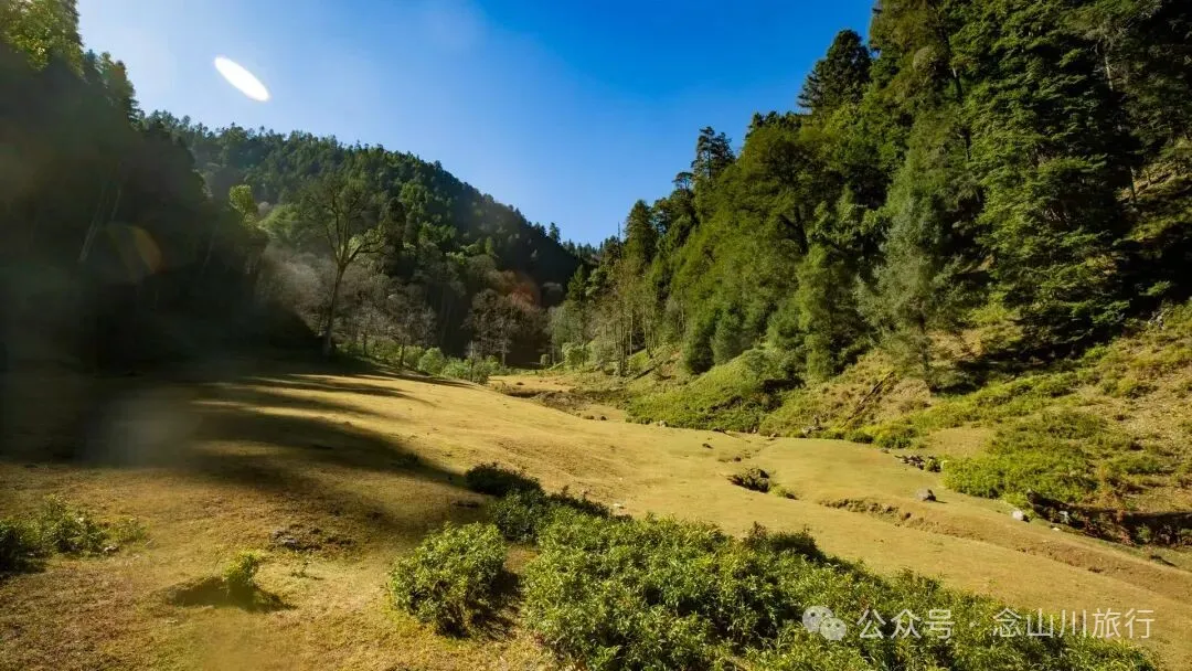 说主角是一个地名，整个山谷只有8户人家 - 第17张