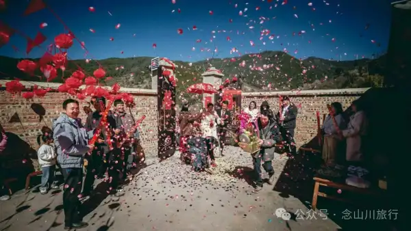 大理巍山彝族婚礼和传承千年的非遗打歌