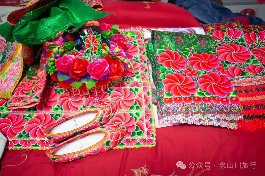 大理巍山彝族婚礼和传承千年的非遗打歌 - 第2张