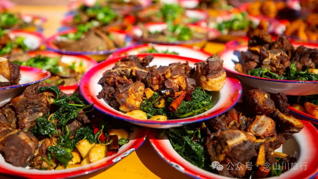 大理巍山彝族婚礼上的传统美食：香而不辣，油而不腻 - 第3张