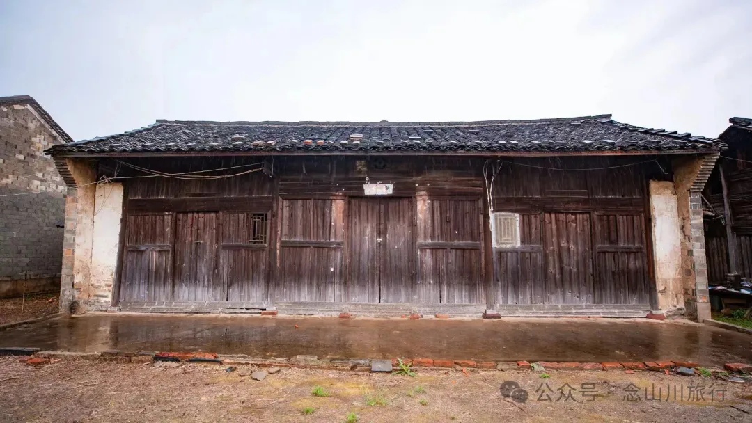 归乡之旅：从永修县城到九合乡饶家村，20公里长的河堤走不完40年乡愁 - 第13张