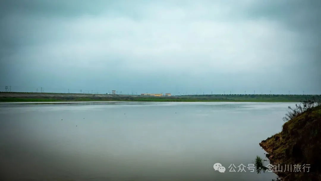 修河漫步:忆一些逃难的日子以及在河边用罾子扳虾的美好夏日黄昏 - 第2张