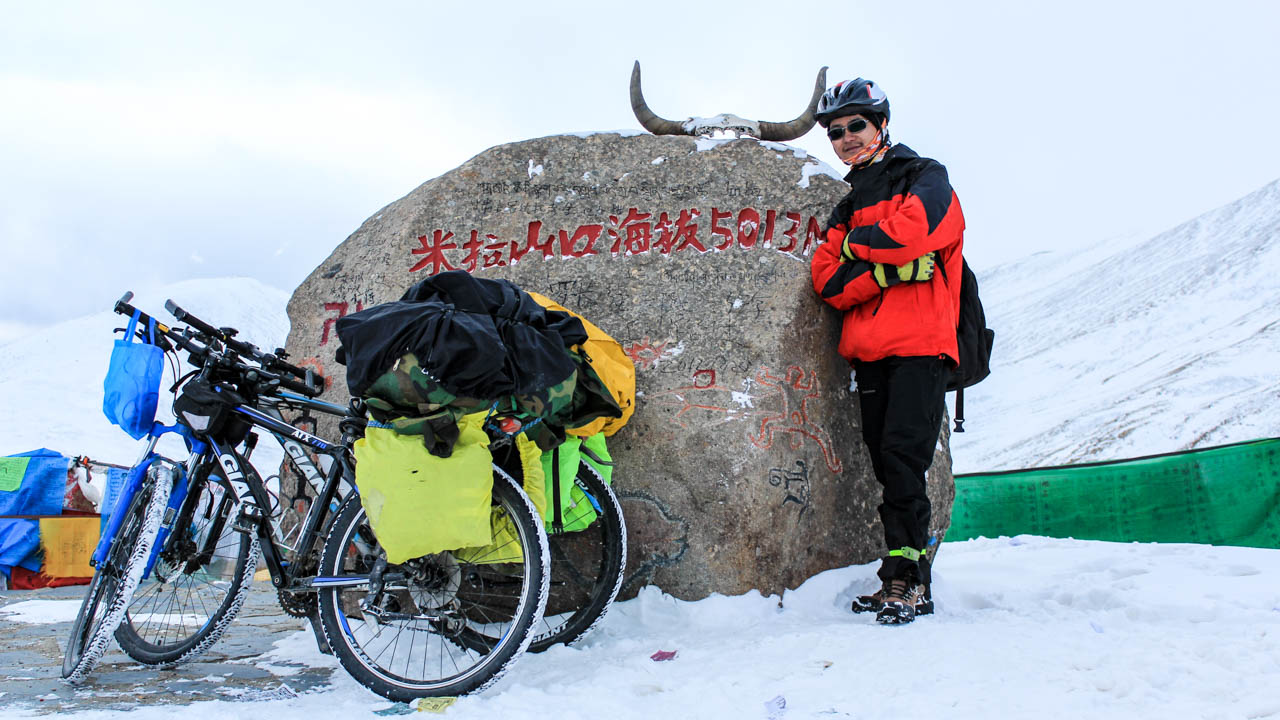 骑行西藏—海拔5013米的米拉雪山垭口